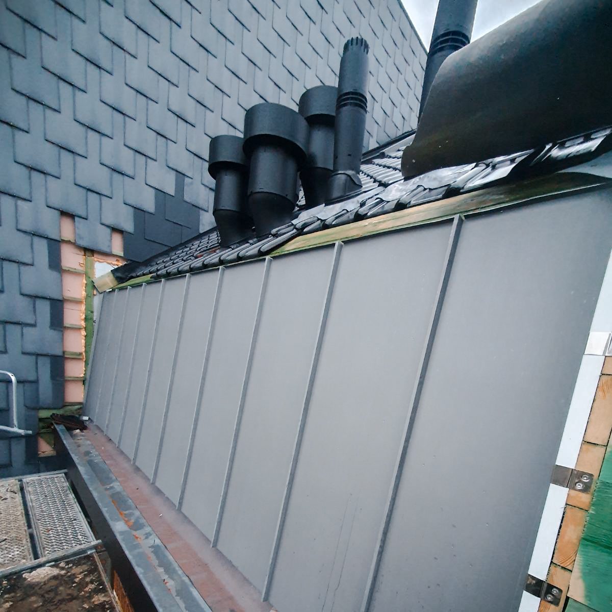 Transformation complète de la toiture au cœur de Louvain - Image 9