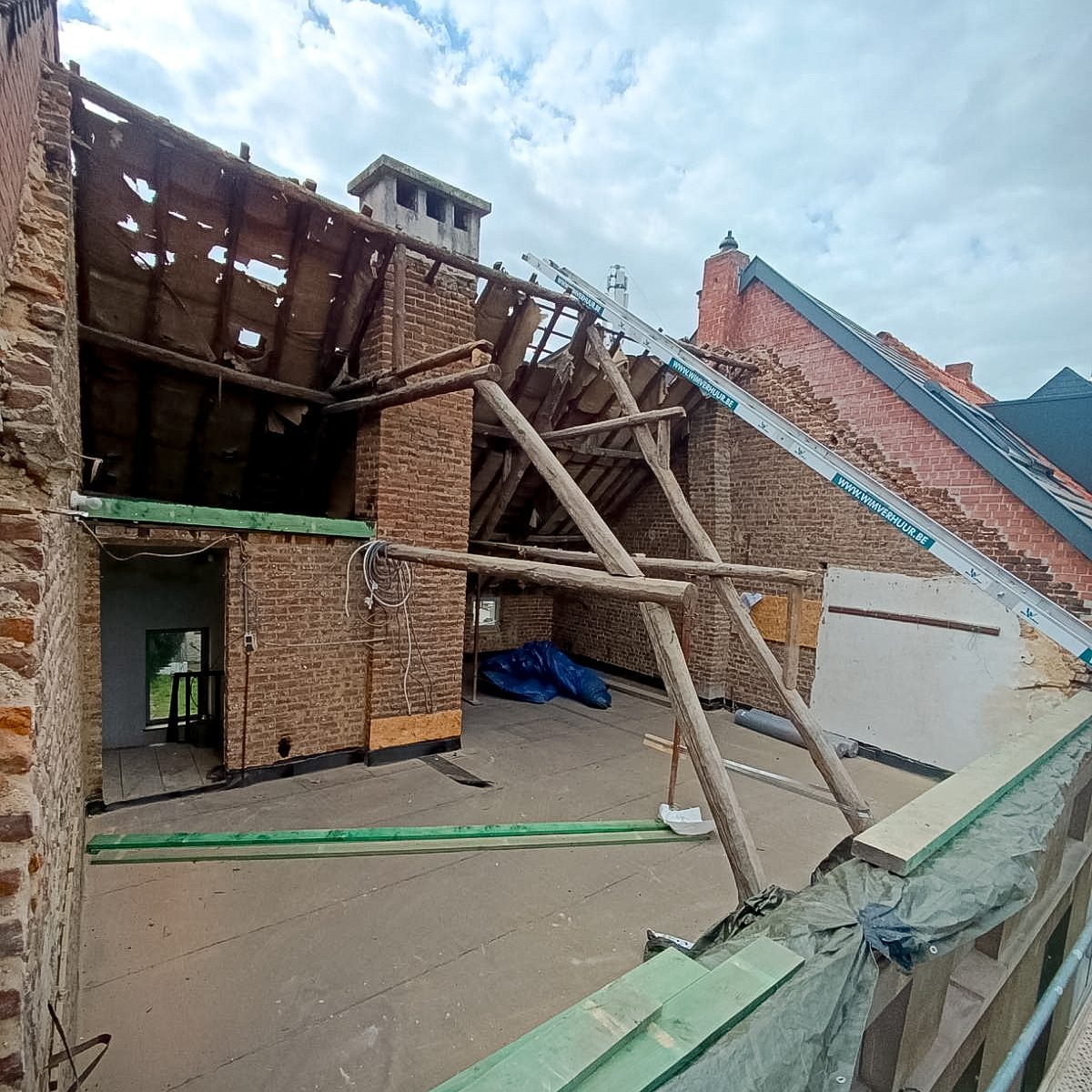 Dakrenovatie en totaalproject in Tervuren - Image 2