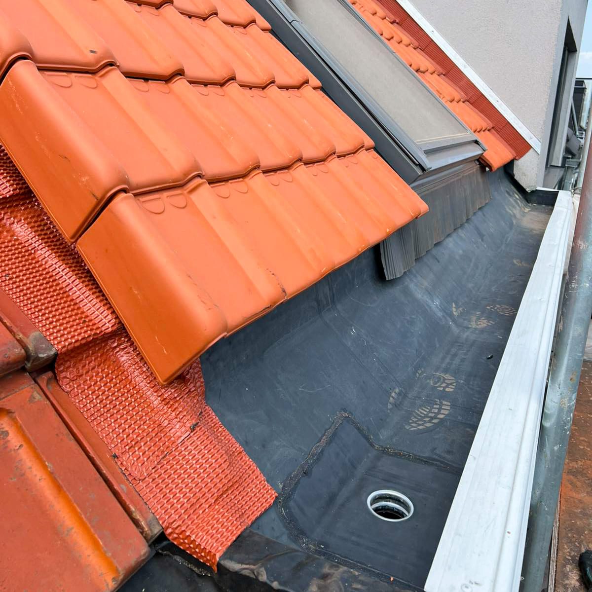 Complete dakrenovatie met sarkingisolatie in Mechelen - Image 7
